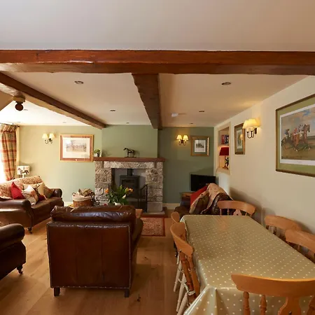Holiday home Helm Mount & *