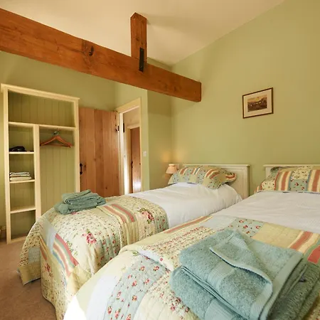 Helm Mount & Holiday home